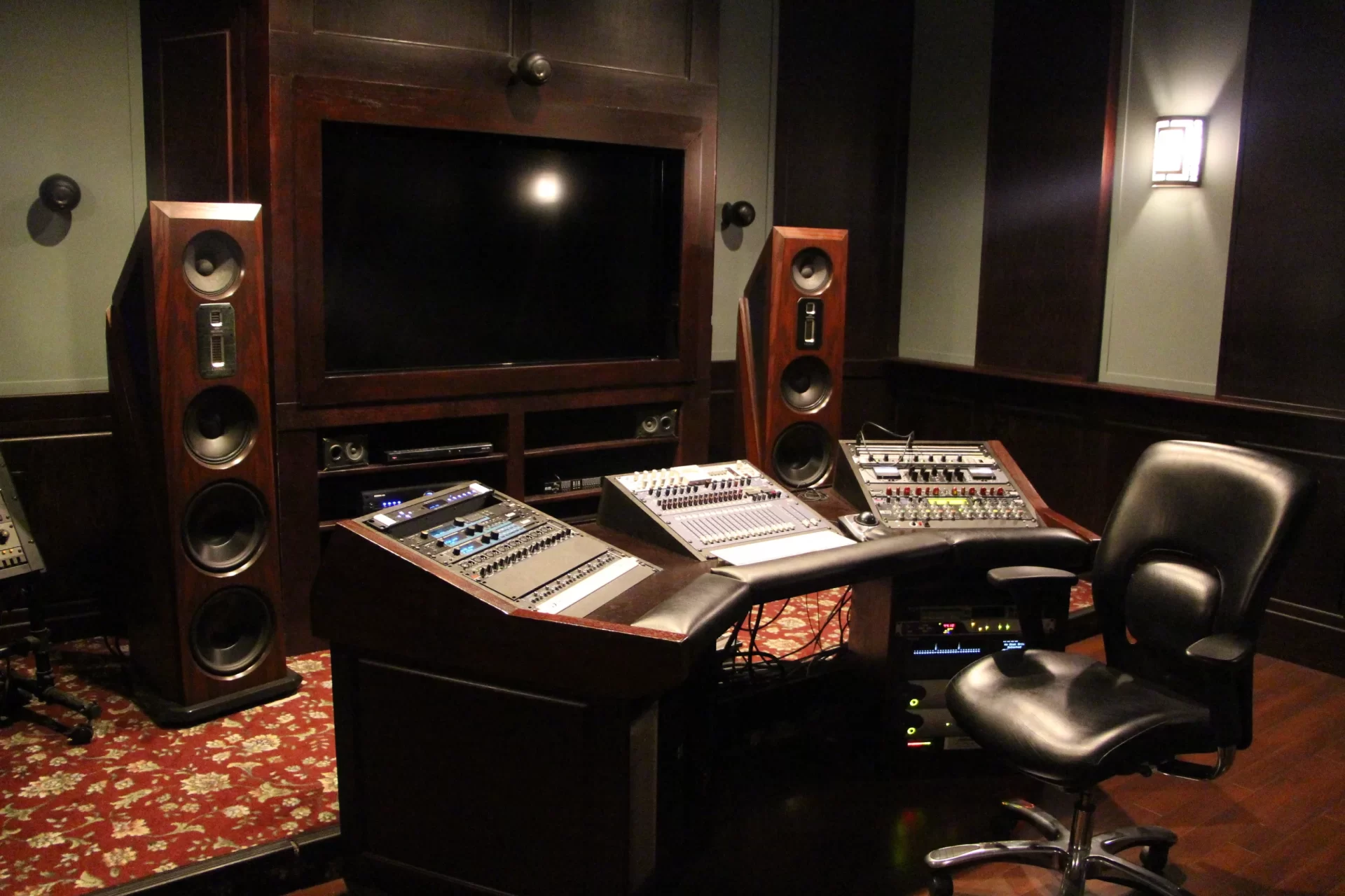Legacy Aeris - Mastering Studio - BRC Studios